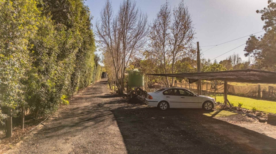 To Let 4 Bedroom Property for Rent in Joostenbergvlakte Western Cape